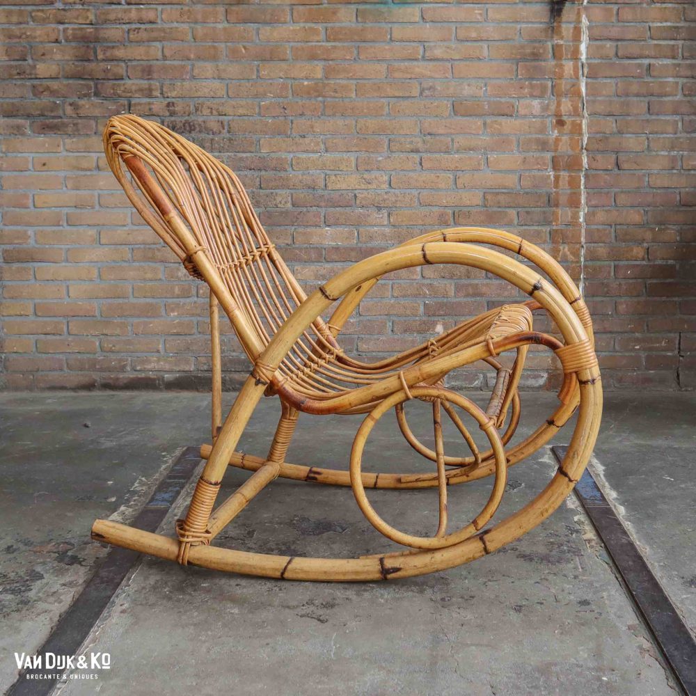 Vintage rotan schommelstoel - Afbeelding 2