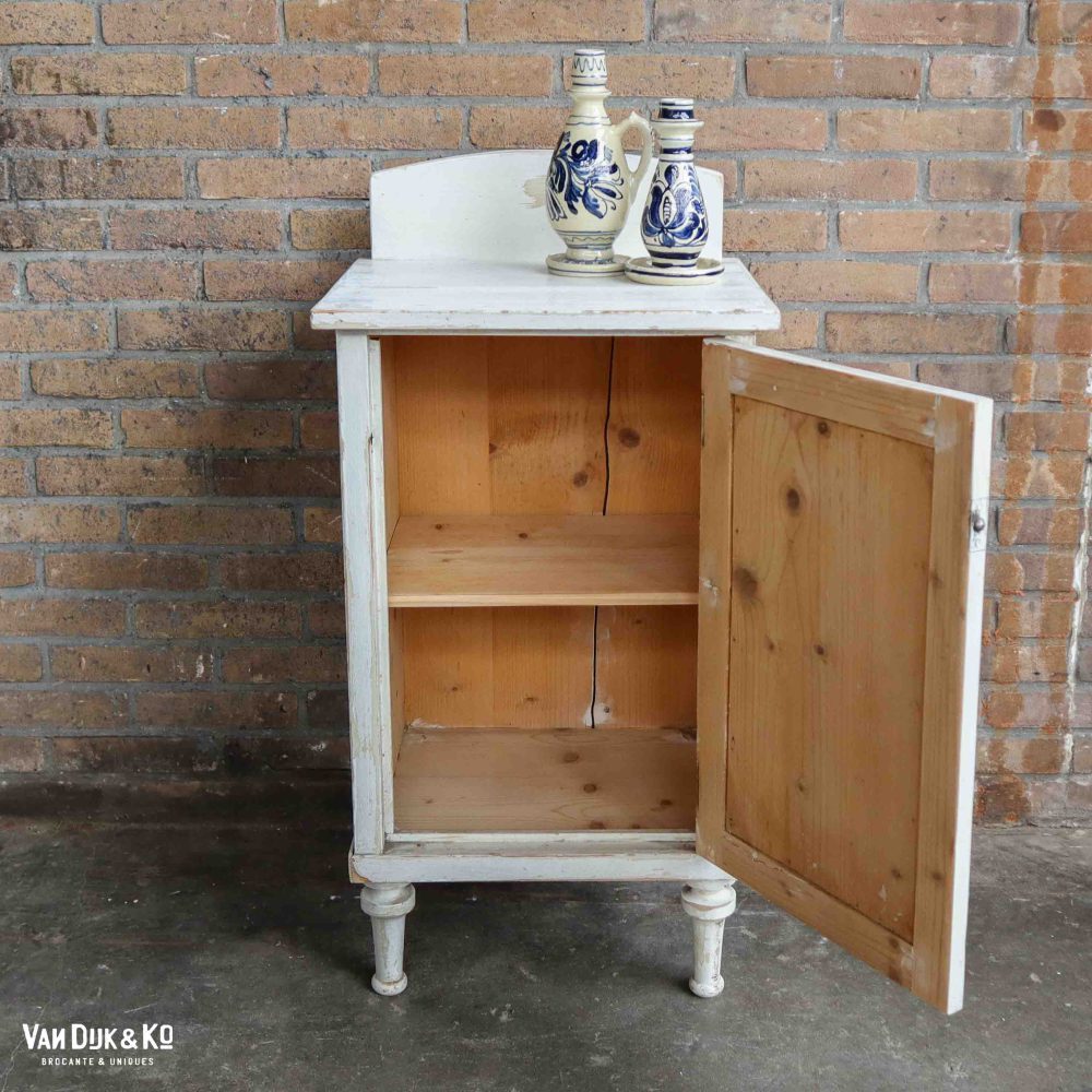 Brocante nachtkastje - Afbeelding 3
