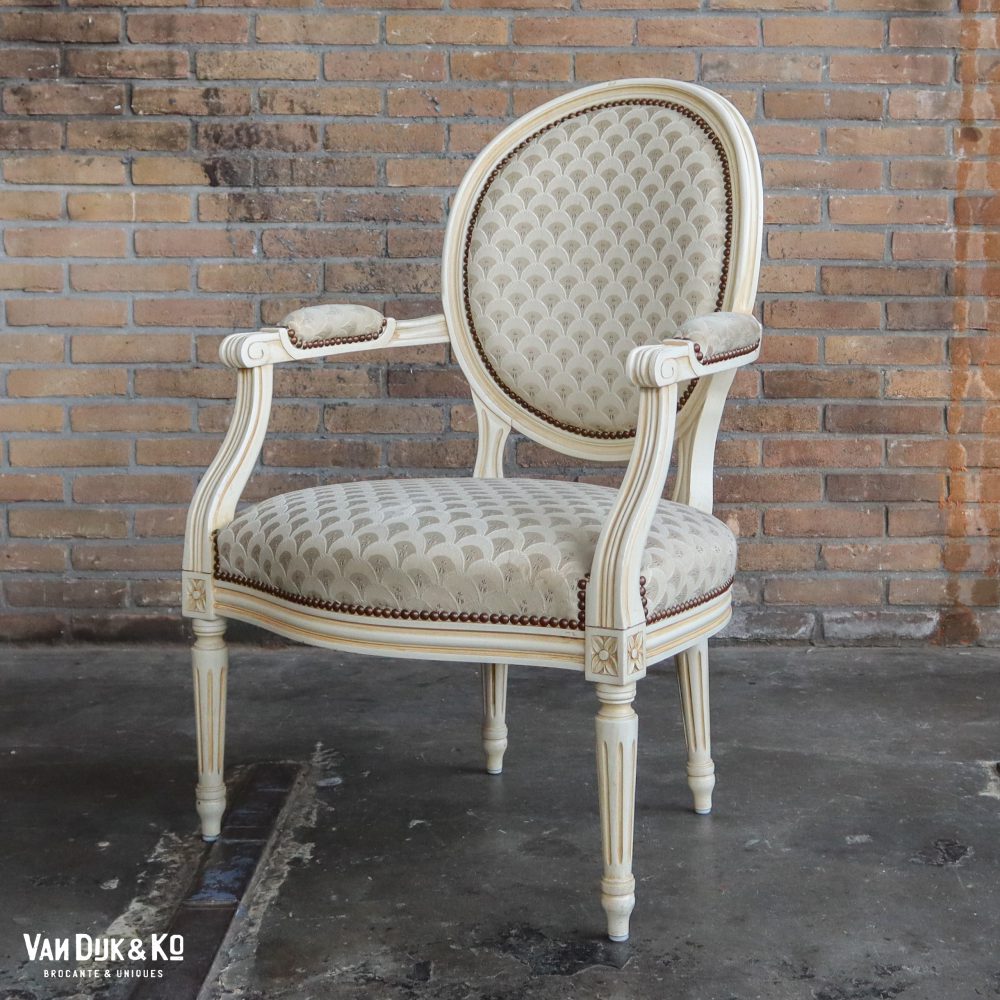 Vintage louis xv stoel