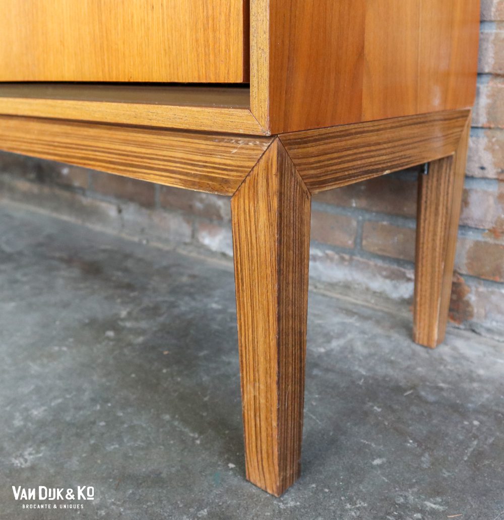 Vintage dressoir - Afbeelding 9
