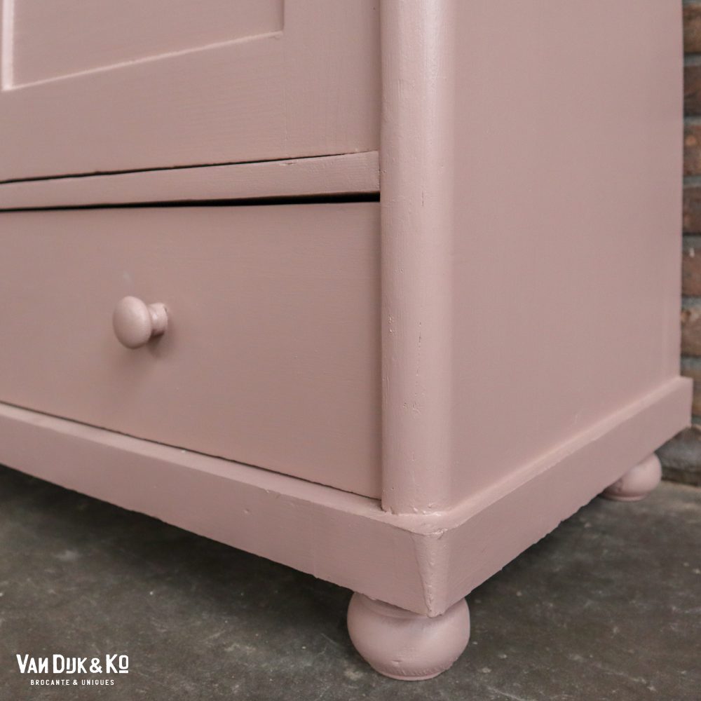 Brocante linnenkast met bloemen - Afbeelding 8