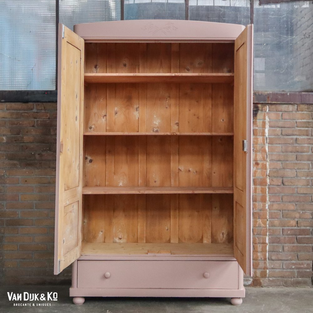 Brocante linnenkast met bloemen - Afbeelding 9
