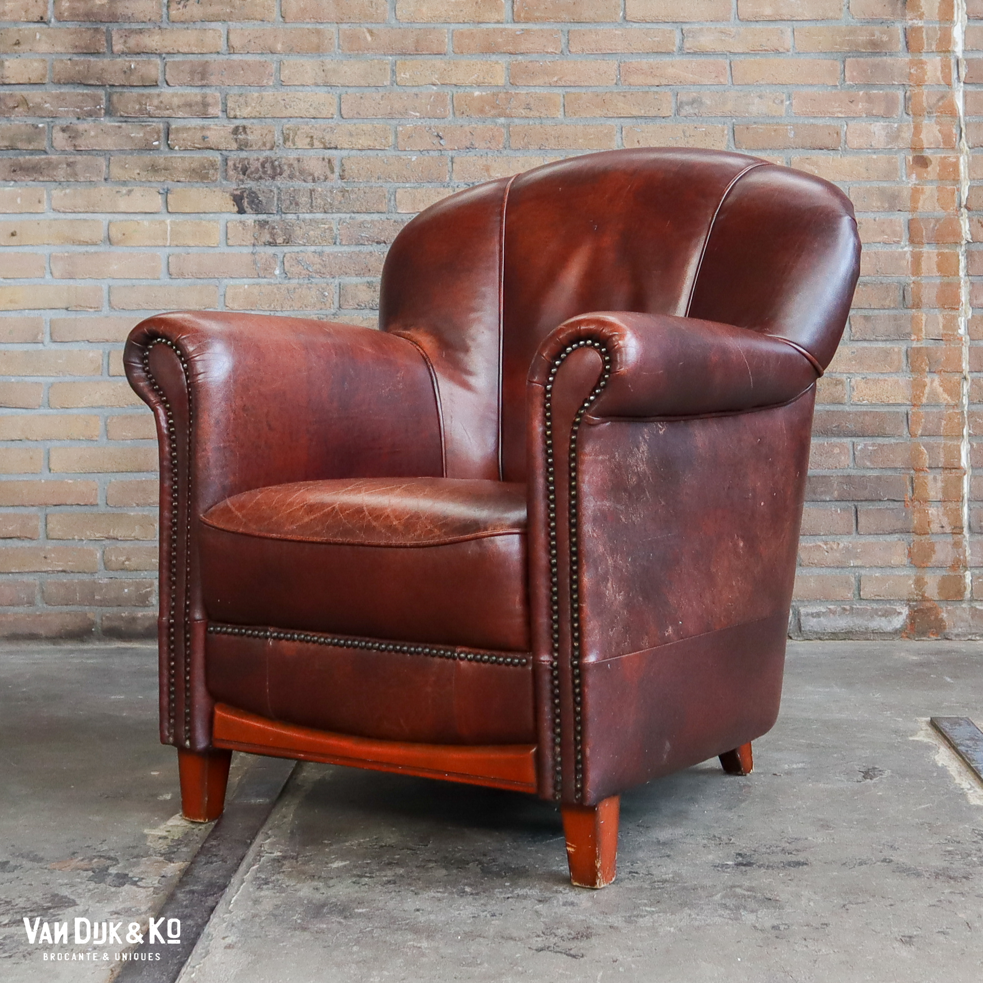 rok Elegantie Voorspeller Leren vintage fauteuil » Van Dijk & Ko