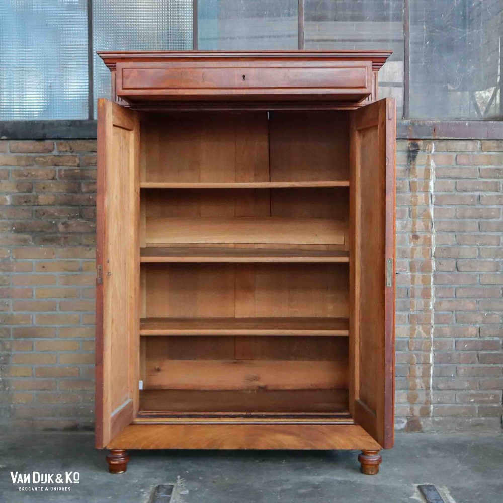 Antieke meidenkast - Afbeelding 3