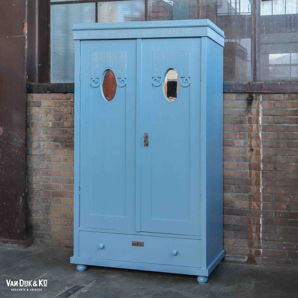 Blauwe linnenkast - Afbeelding 2