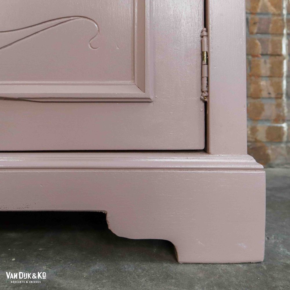 Roze eendeurs vitrinekast - Afbeelding 12