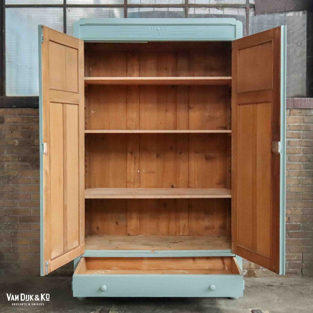 Brocante linnenkast met bloemen - Afbeelding 3