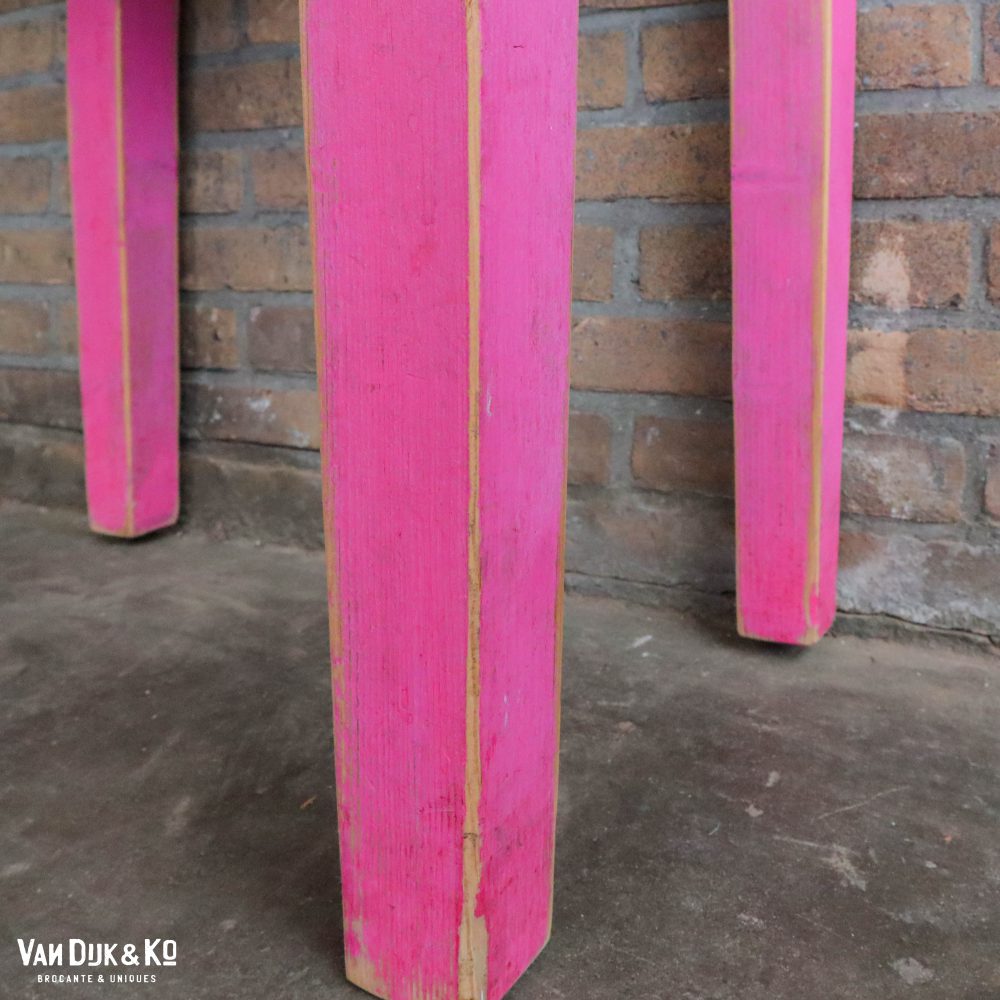 Roze brocante tafeltje - Afbeelding 8