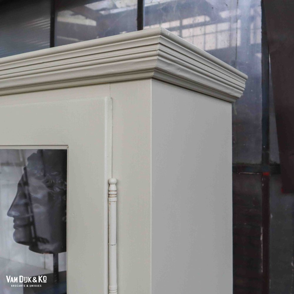 Hoge kast met serre deuren - Afbeelding 7
