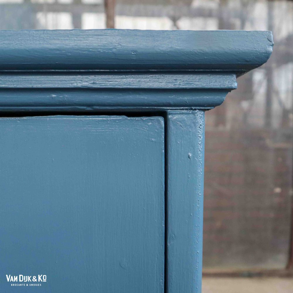 Blauwe eendeurs linnenkast - Afbeelding 6