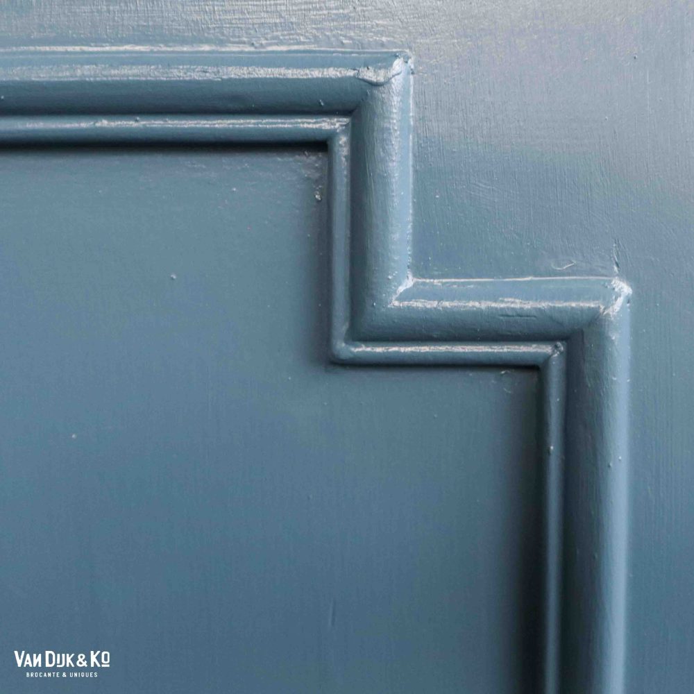 Blauwe eendeurs linnenkast - Afbeelding 7