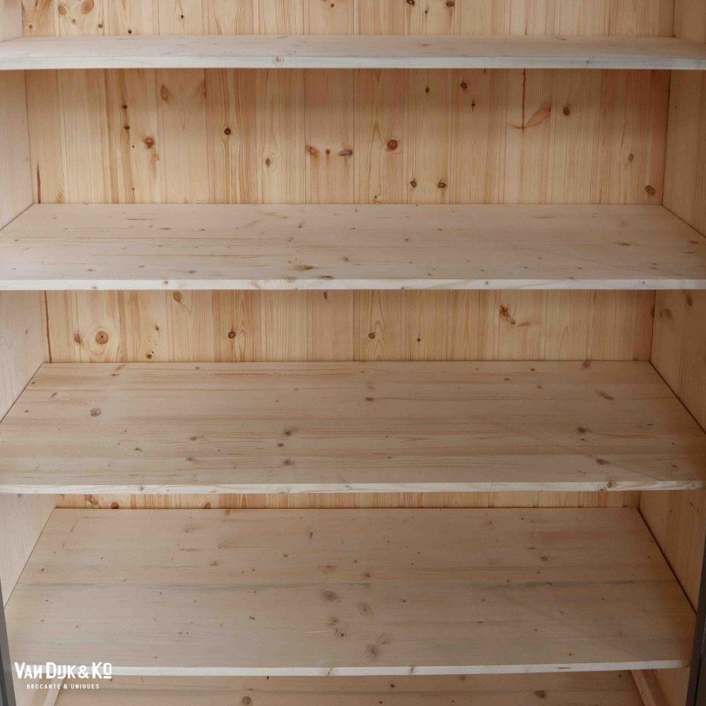 Hoge kast met en suite deuren - Afbeelding 4