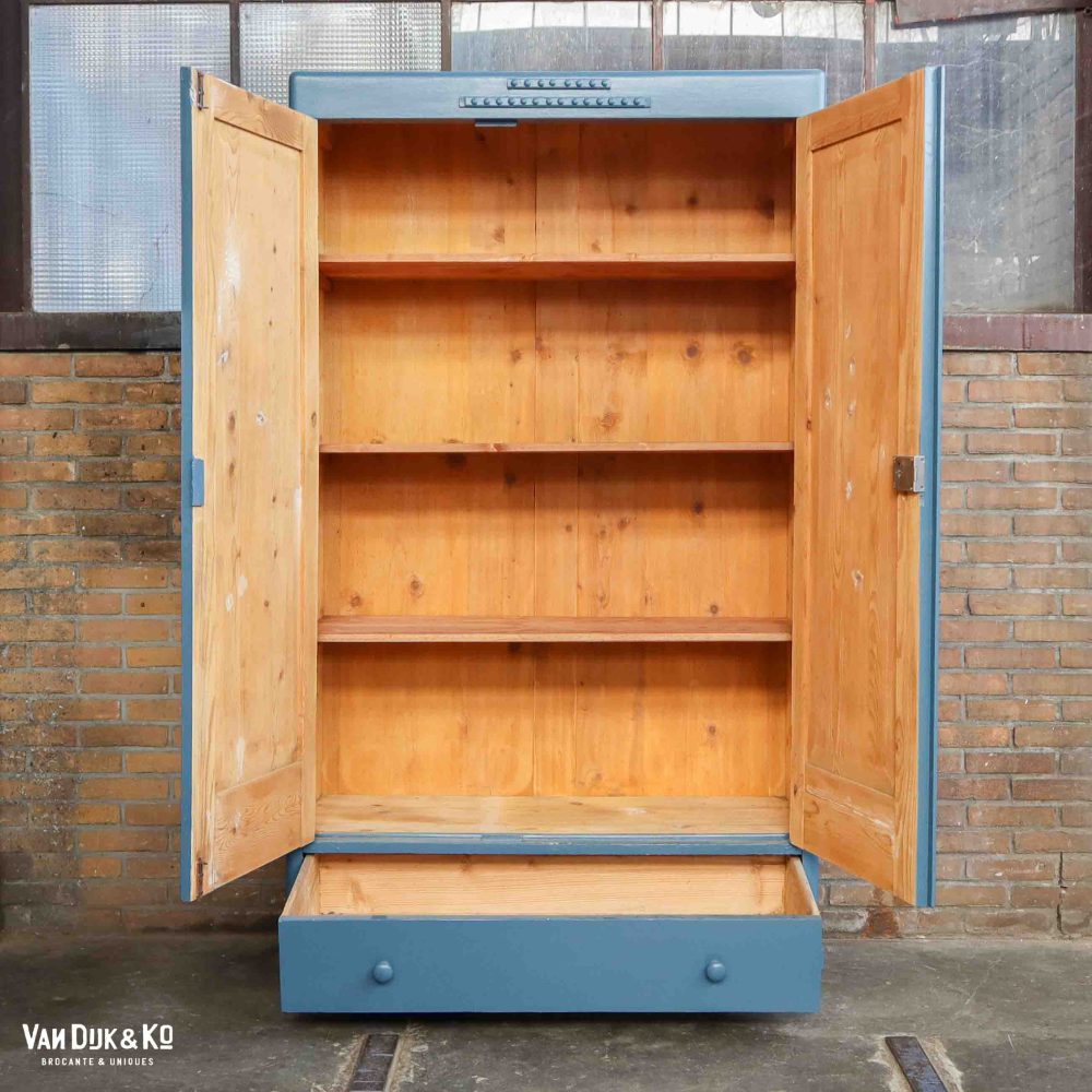 Blauwe linnenkast - Afbeelding 3