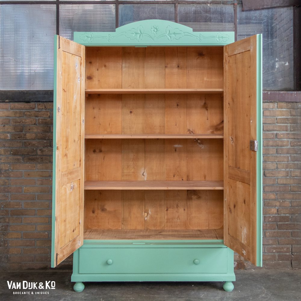Brocante linnenkast met bloemen - Image 3