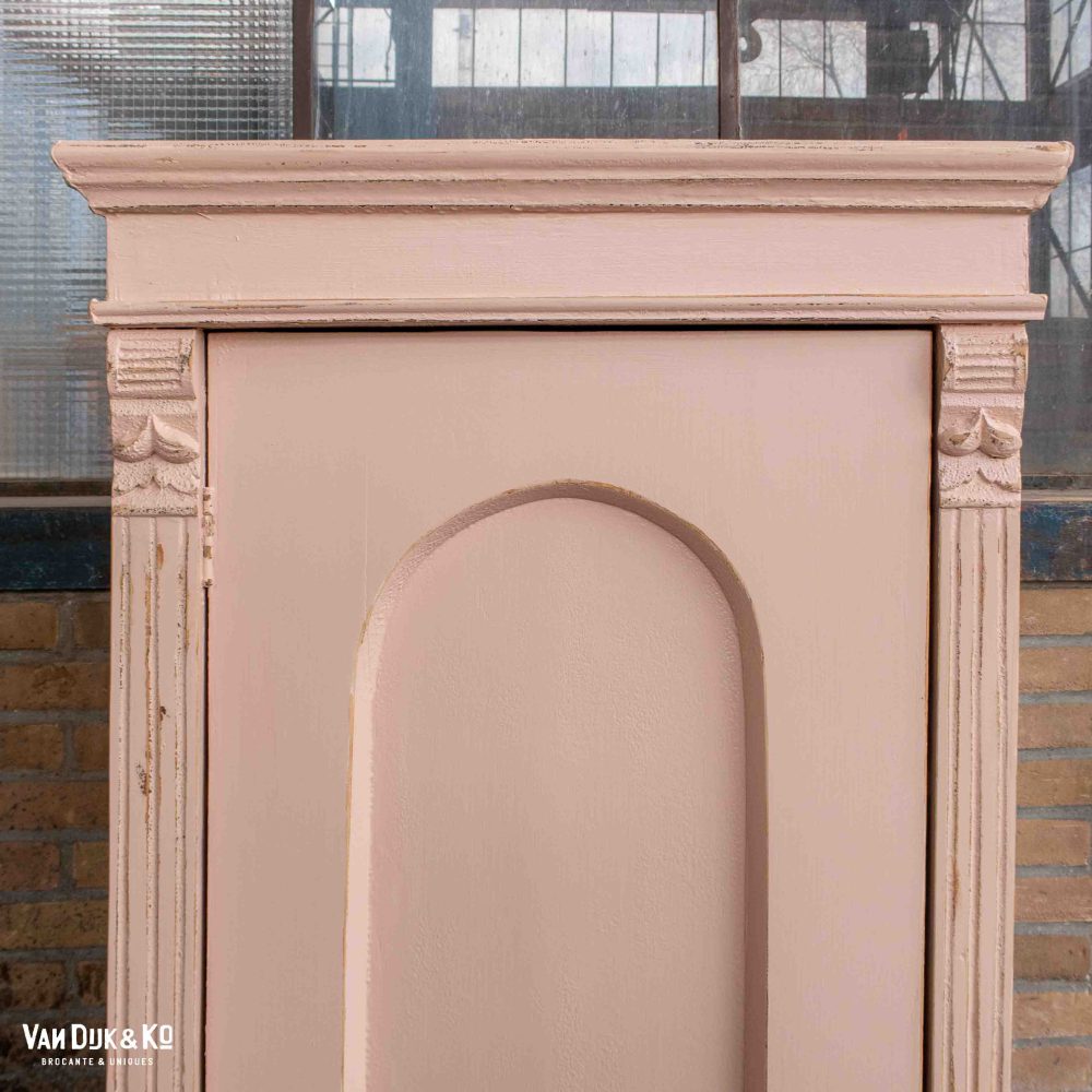 Eendeurs roze linnenkast - Afbeelding 4