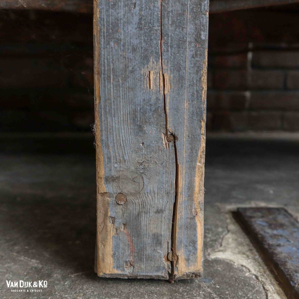 Vintage robuuste werktafel groot - Afbeelding 17