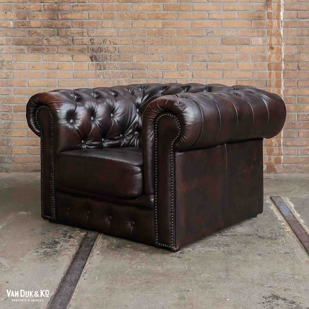 Leren fauteuil met Chesterfield look