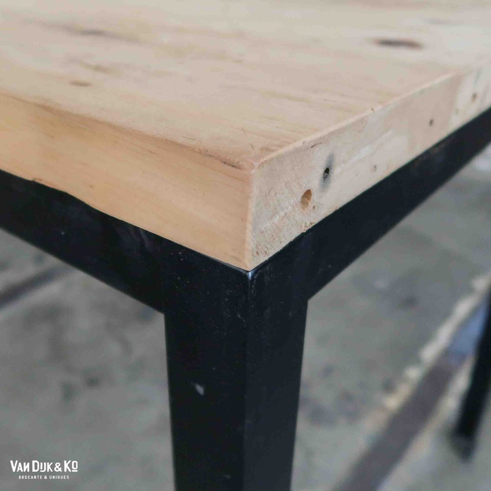 Industriële tafel met houten blad - Afbeelding 7