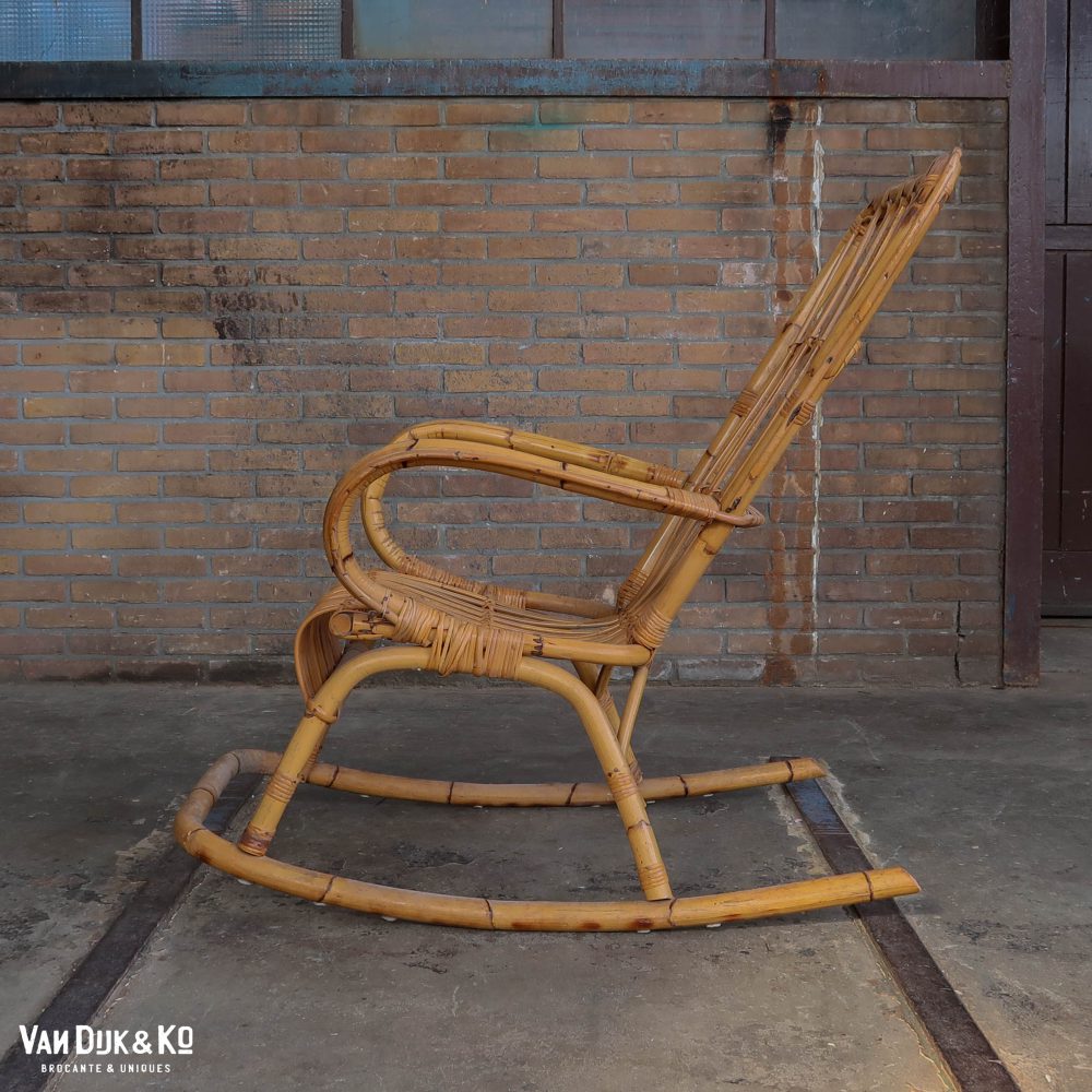 Vintage rotan schommelstoel - Afbeelding 2