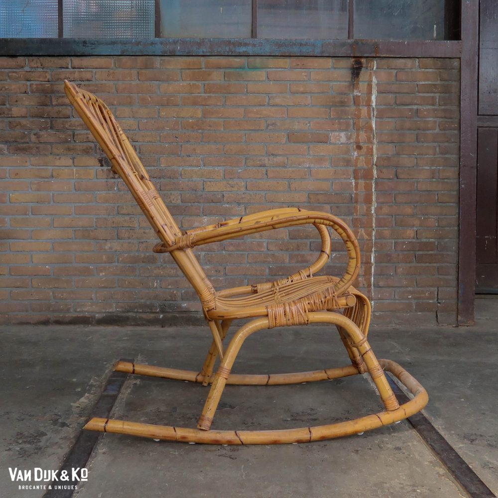 Vintage rotan schommelstoel - Afbeelding 4