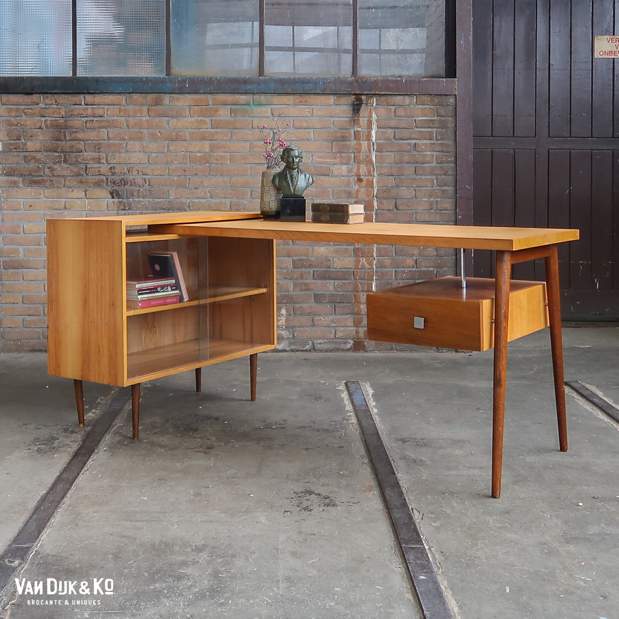 bruiloft oase Steken Vintage bureau » Van Dijk & Ko