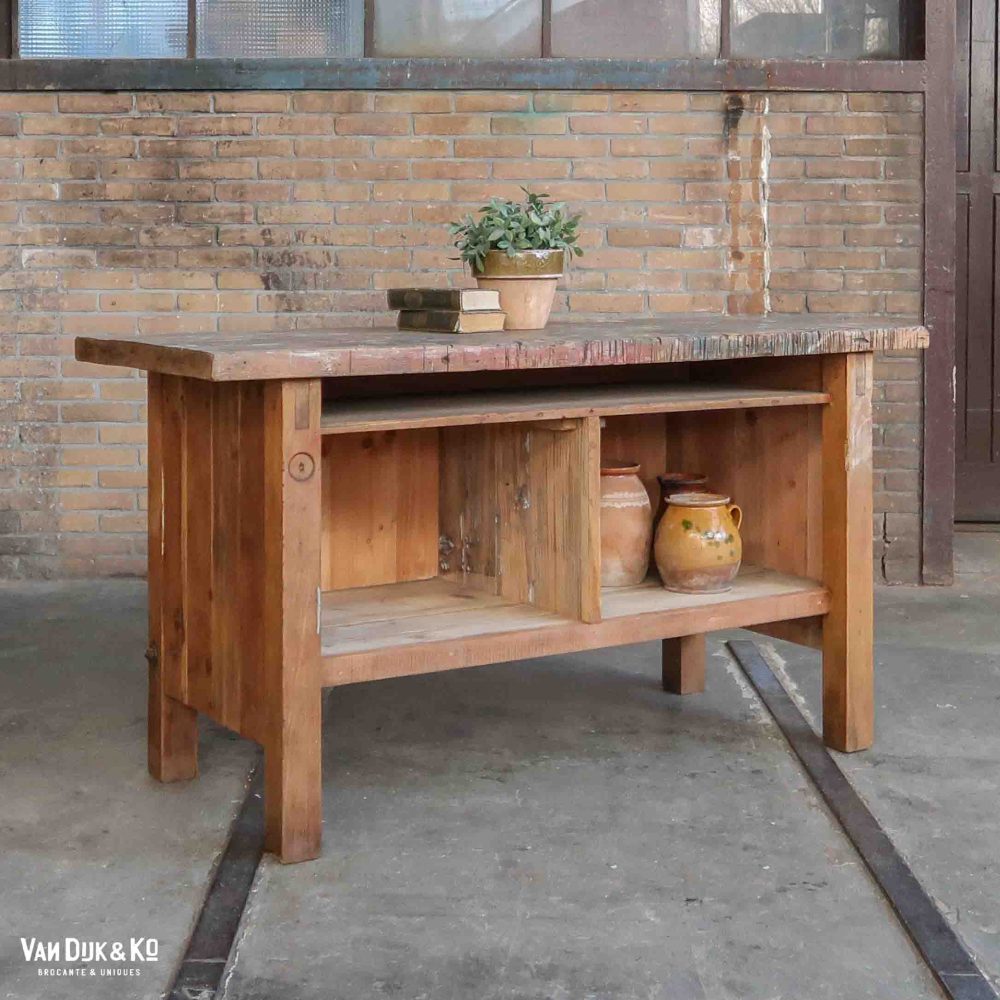 Robuuste werktafel