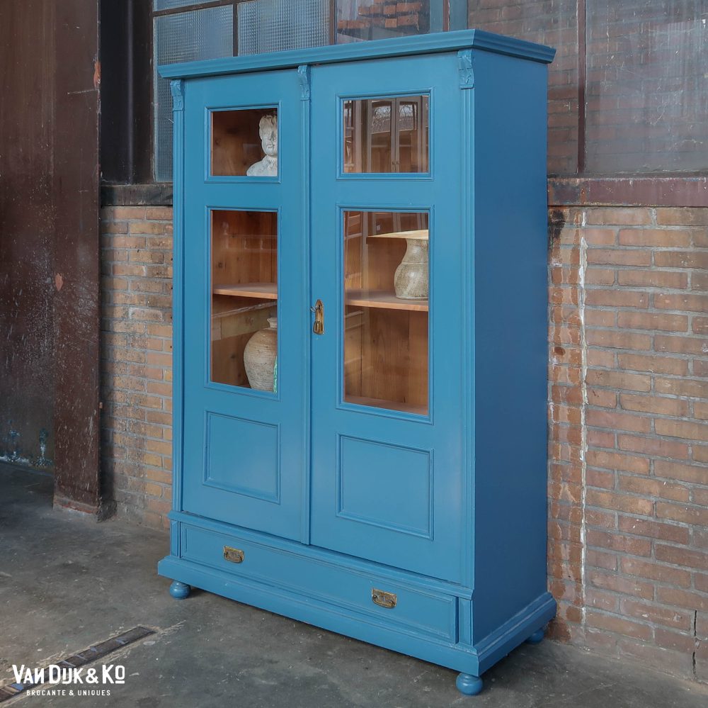 Brocante blauwe vitrinekast - Afbeelding 2