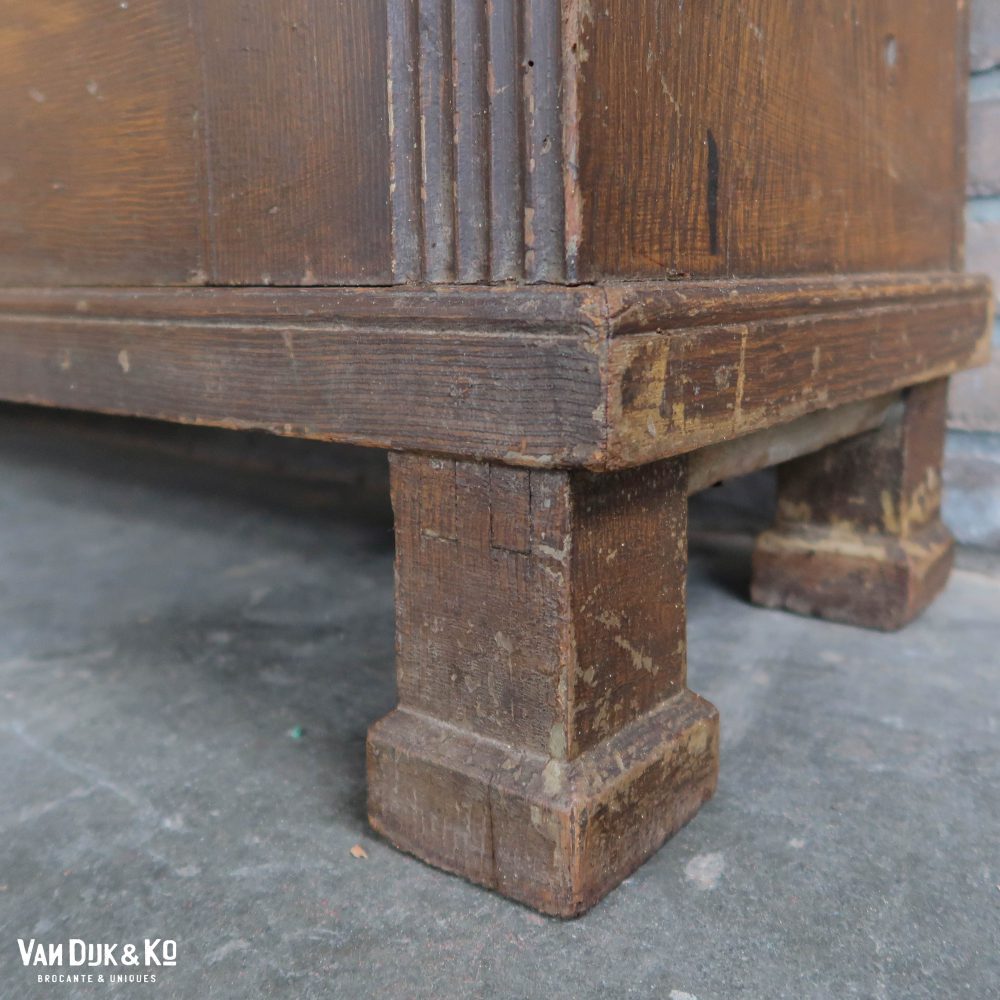 Bruine brocante vitrinekast - Afbeelding 10