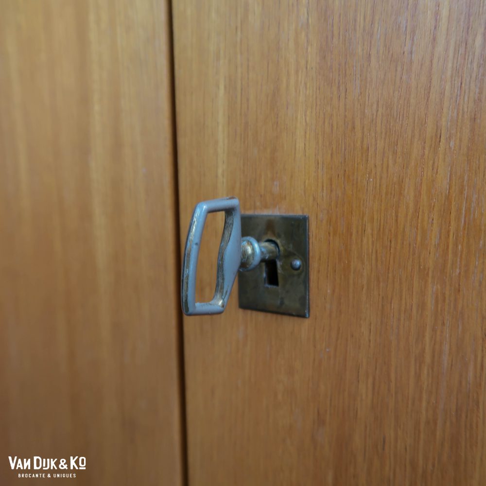 Vintage dressoir - Afbeelding 8