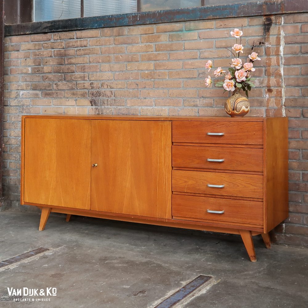 Vintage dressoir - Jiroutek - Afbeelding 2