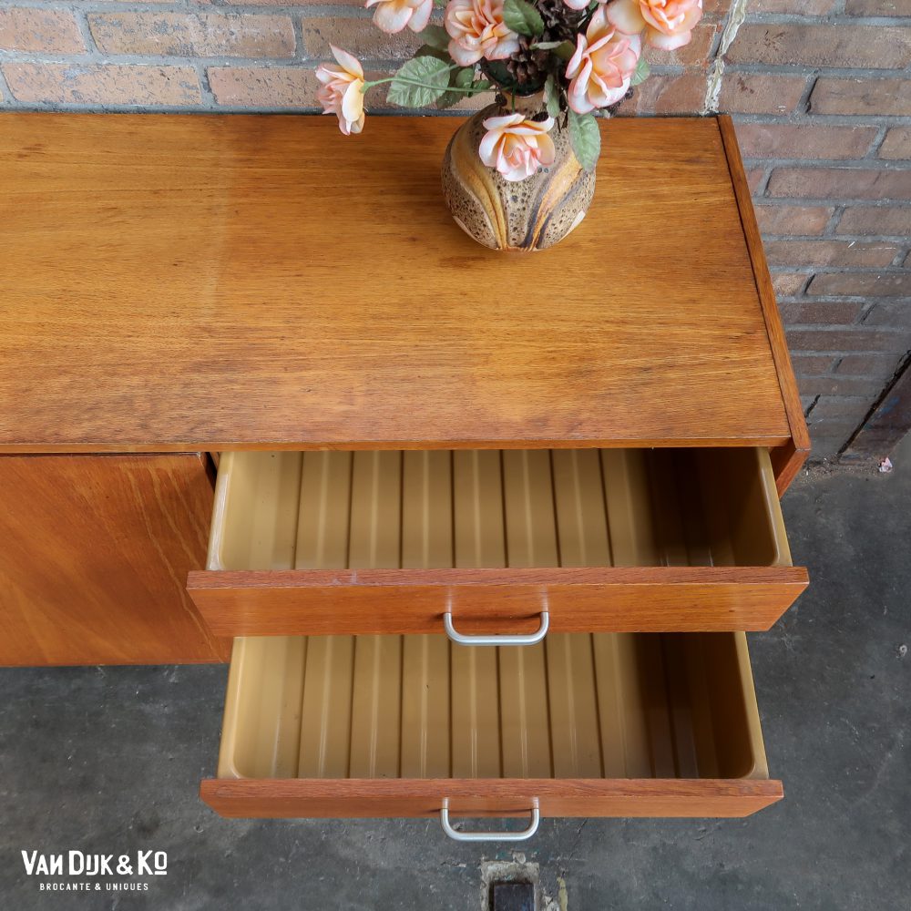 Vintage dressoir - Jiroutek - Afbeelding 8