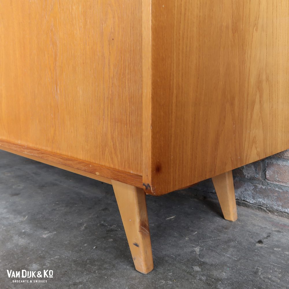 Vintage dressoir - Jiroutek - Afbeelding 11