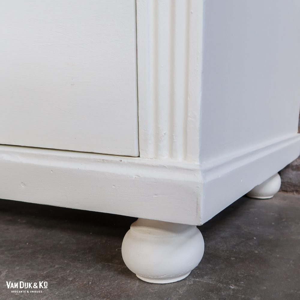 Witte linnenkast - Afbeelding 11
