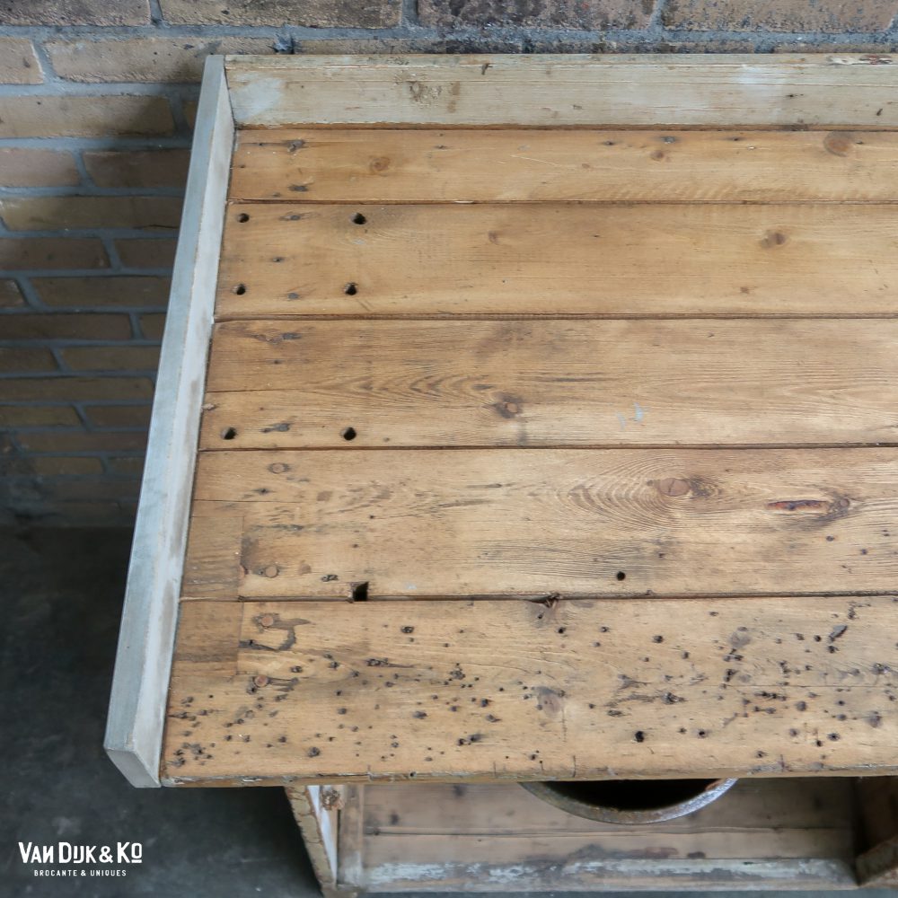 Brocante werkbank met lades - Afbeelding 3