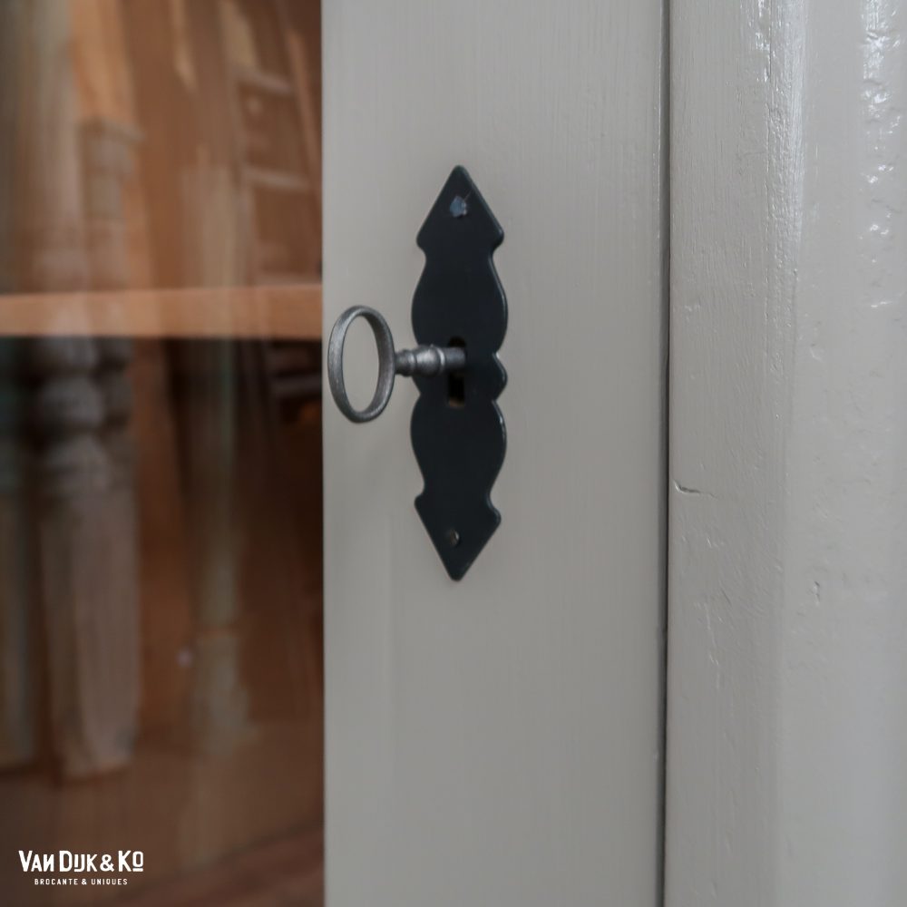 Eendeurs taupe vitrinekast - Afbeelding 9
