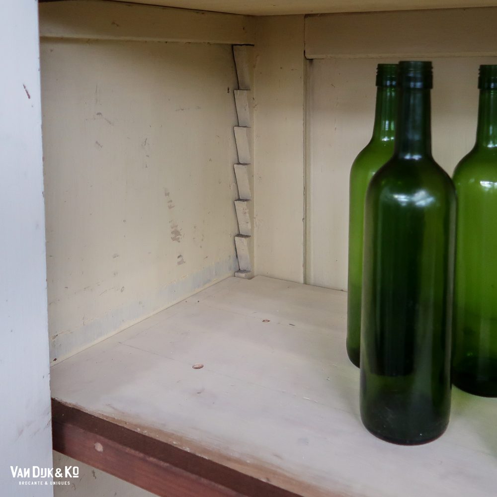 Hoge antieke vitrinekast - Afbeelding 4