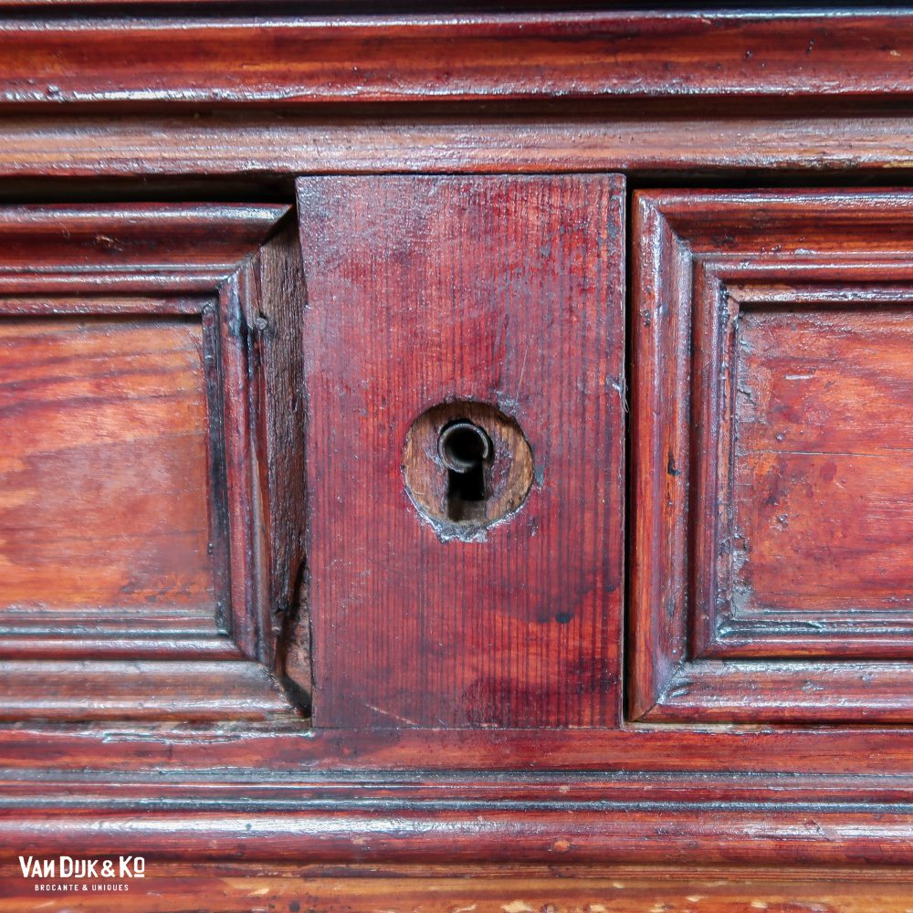 Hoge antieke vitrinekast - Afbeelding 14