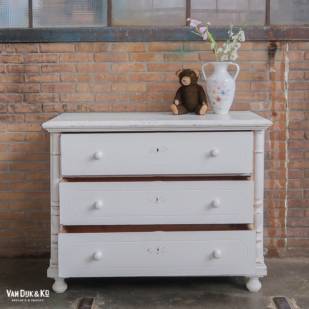 Brocante witte ladekast – Bild 3
