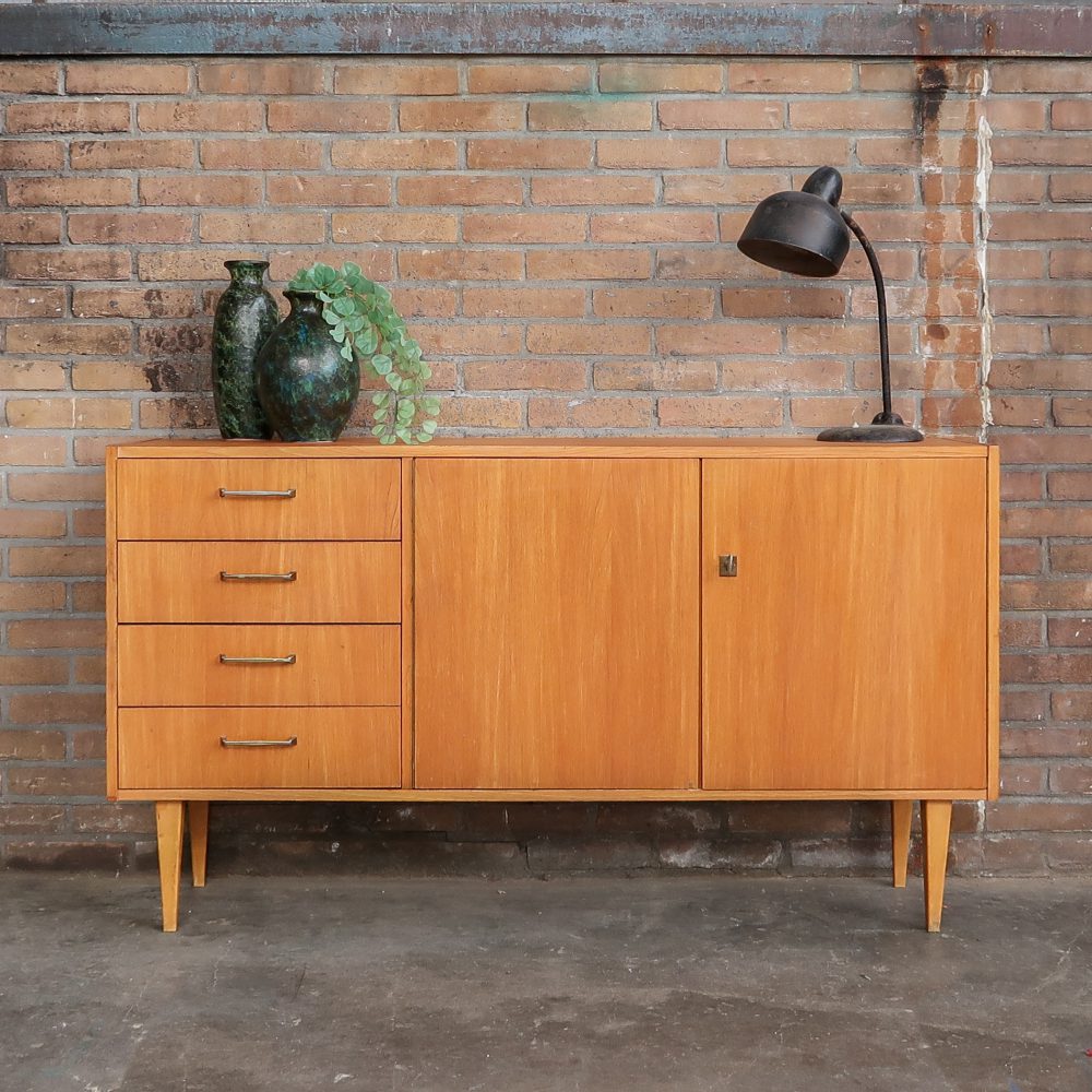 Vintage dressoir