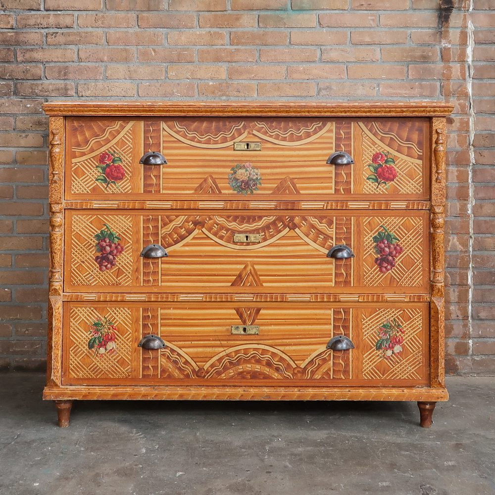 Brocante commode met print