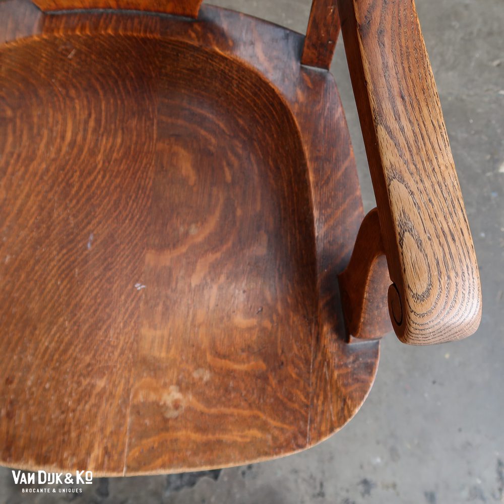 Antieke houten stoel - Afbeelding 6