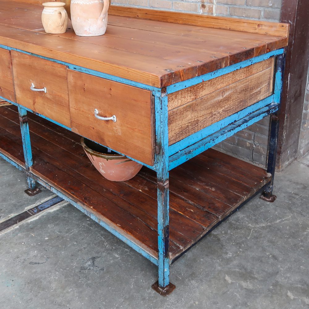 Vintage robuuste werktafel groot - Afbeelding 7
