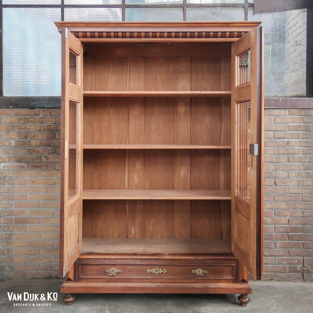 Brocante vitrinekast - Afbeelding 11