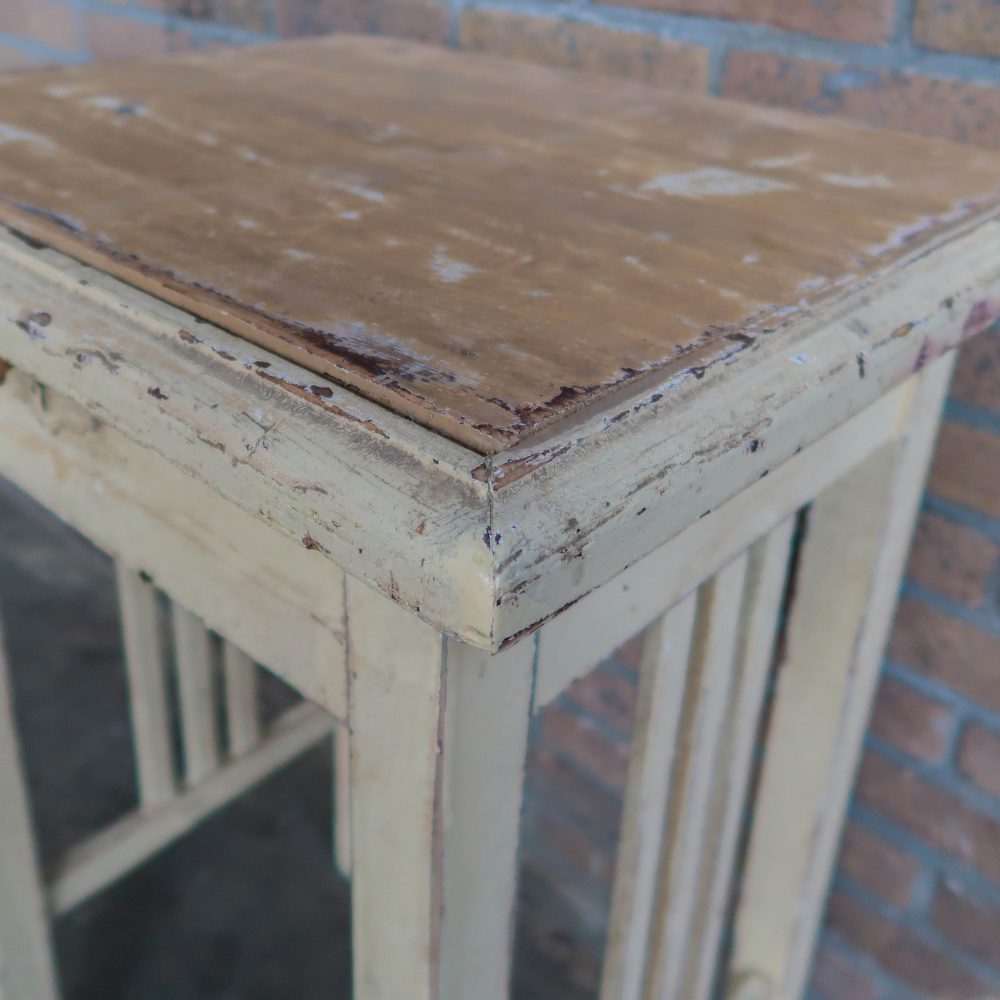Creme brocante bijzettafeltje - Afbeelding 4