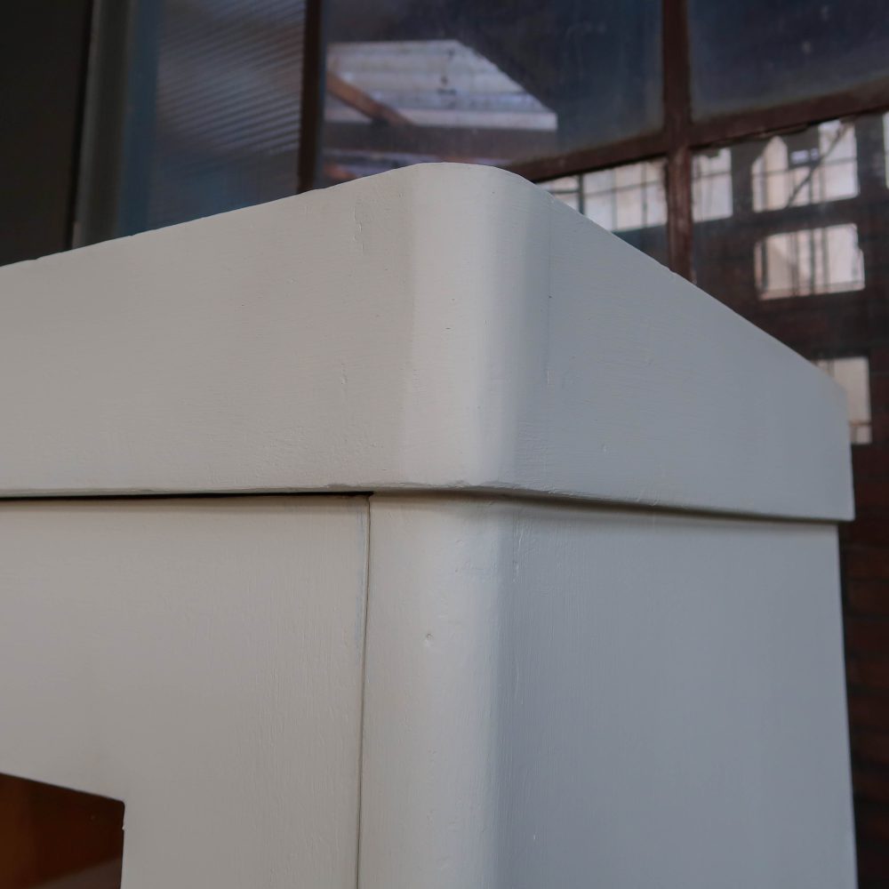Witte eendeurs vitrinekast - Afbeelding 6