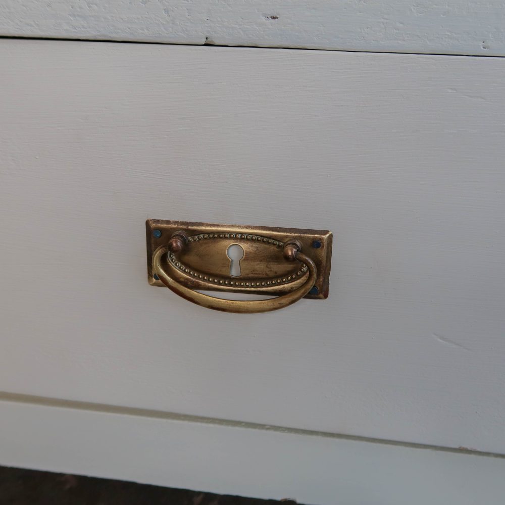 Witte eendeurs vitrinekast - Afbeelding 7