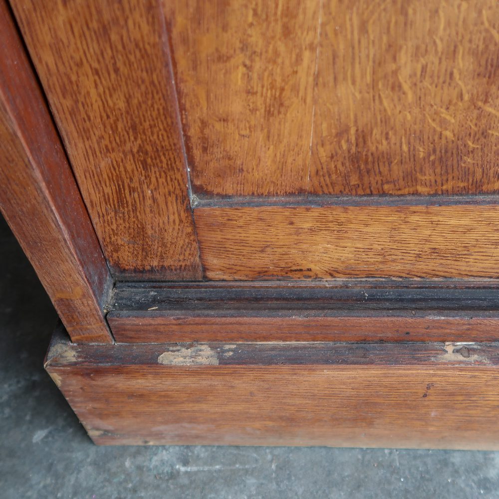 Vintage dressoir met uitschuifbare planken - Afbeelding 13