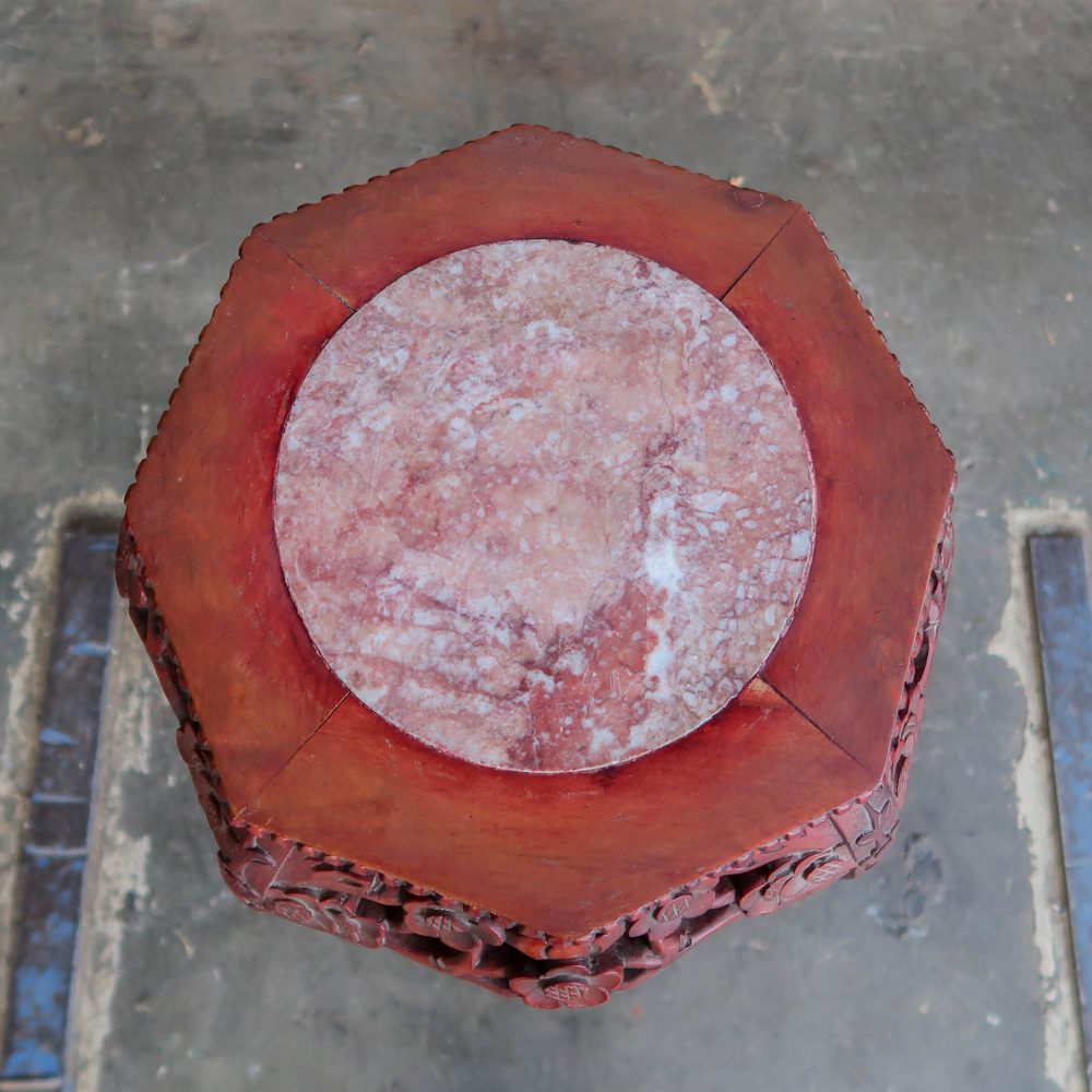 Houten piëdestal met marmer - Afbeelding 5