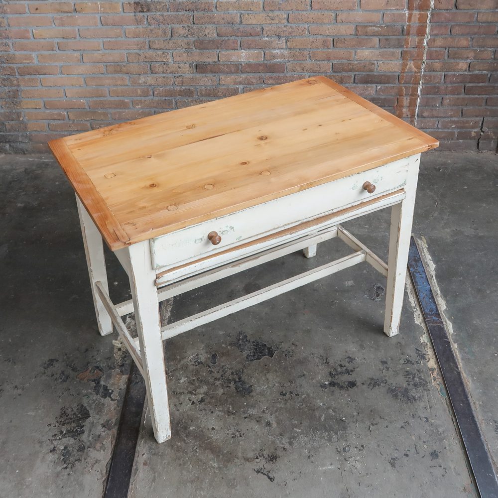 Brocante tafeltje met uitschuifbare plank - Afbeelding 3