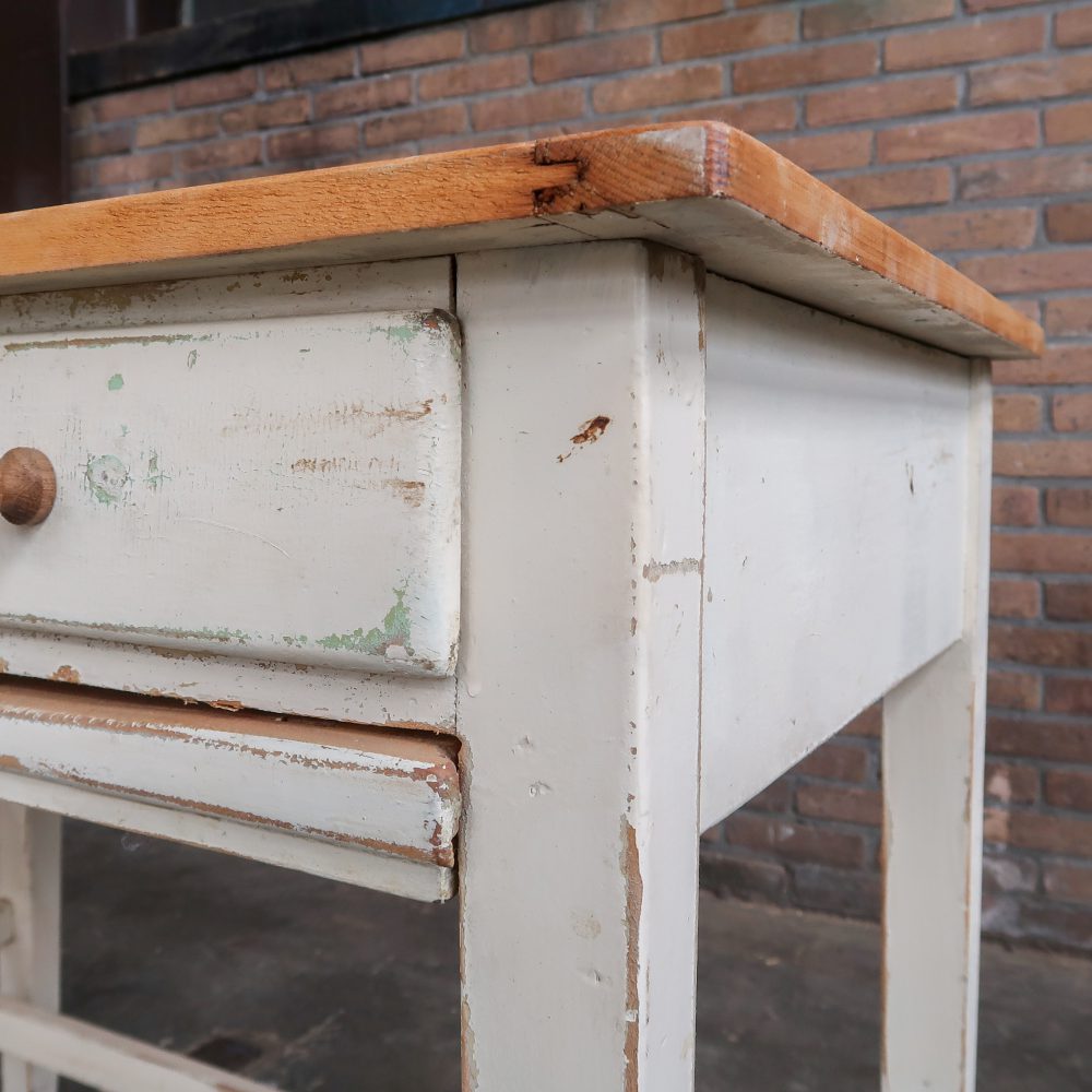 Brocante tafeltje met uitschuifbare plank - Afbeelding 8